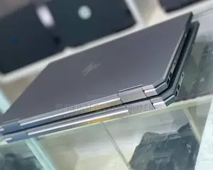 New Laptop HP ZBook Studio X360 15 G6 16GB Intel Xeon SSD 512GB