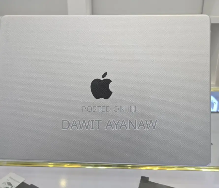 New Laptop Apple MacBook Pro 2023 M2 Max 16-inch 16GB Apple M2 SSD 1T