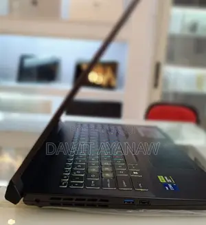 New Laptop MSI 16GB Intel Core I7 SSD 1T
