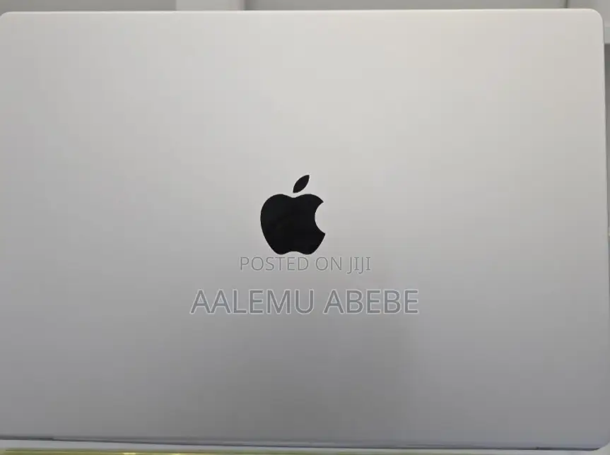 New Laptop Apple MacBook Pro 2023 M2 16-Inch 16GB Apple M2 SSD 1T