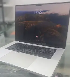 New Laptop Apple MacBook Pro 2023 M2 16-Inch 16GB Apple M2 SSD 1T