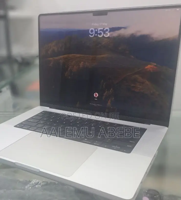 New Laptop Apple MacBook Pro 2023 M2 16-Inch 16GB Apple M2 SSD 1T