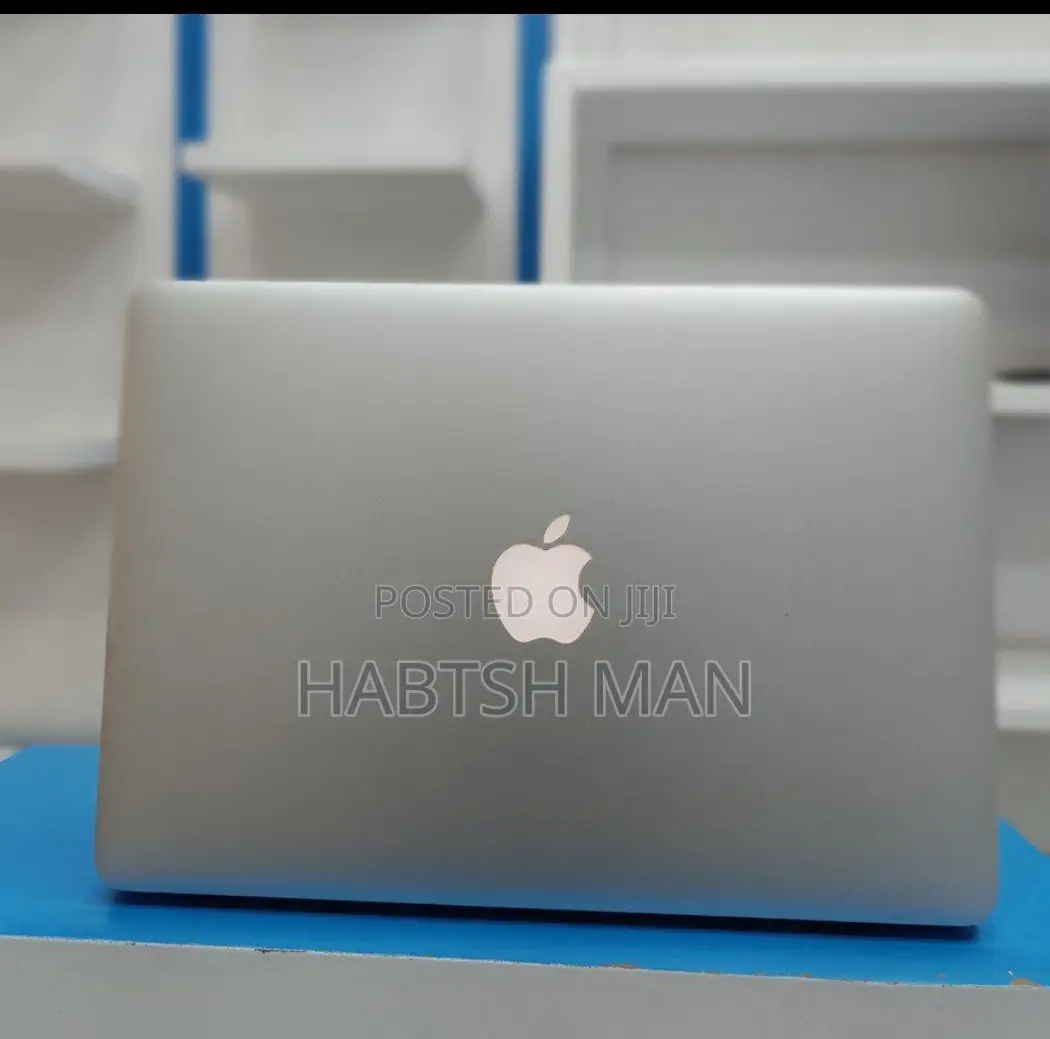 New Laptop Apple MacBook Air 2017 8GB Intel Core I5 SSD 128GB