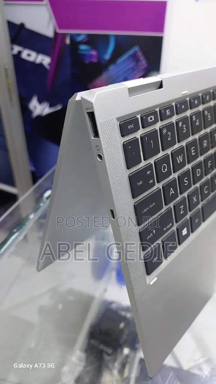 New Laptop HP EliteBook X360 1040 G7 16GB Intel Core I7 SSD 512GB