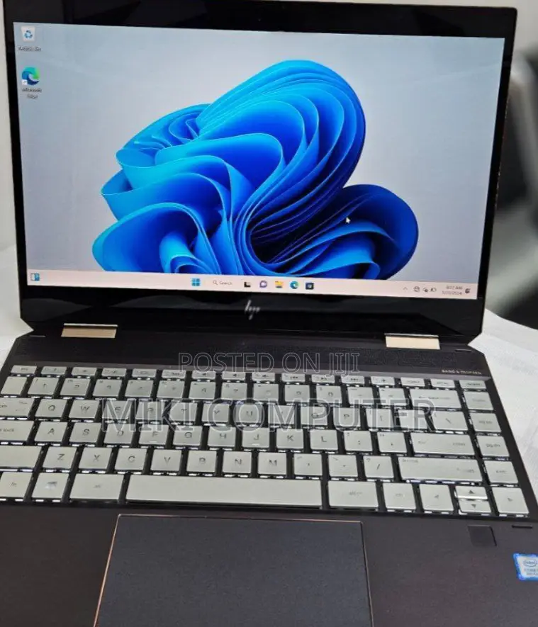 New Laptop HP Spectre X360 8GB Intel Core I7 SSD 512GB