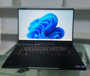 New Laptop Razer Blade 16GB Intel Core I7 SSD 1T