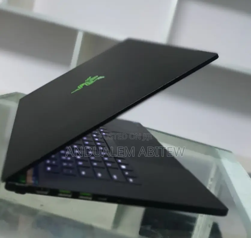 New Laptop Razer Blade 16GB Intel Core I7 SSD 1T