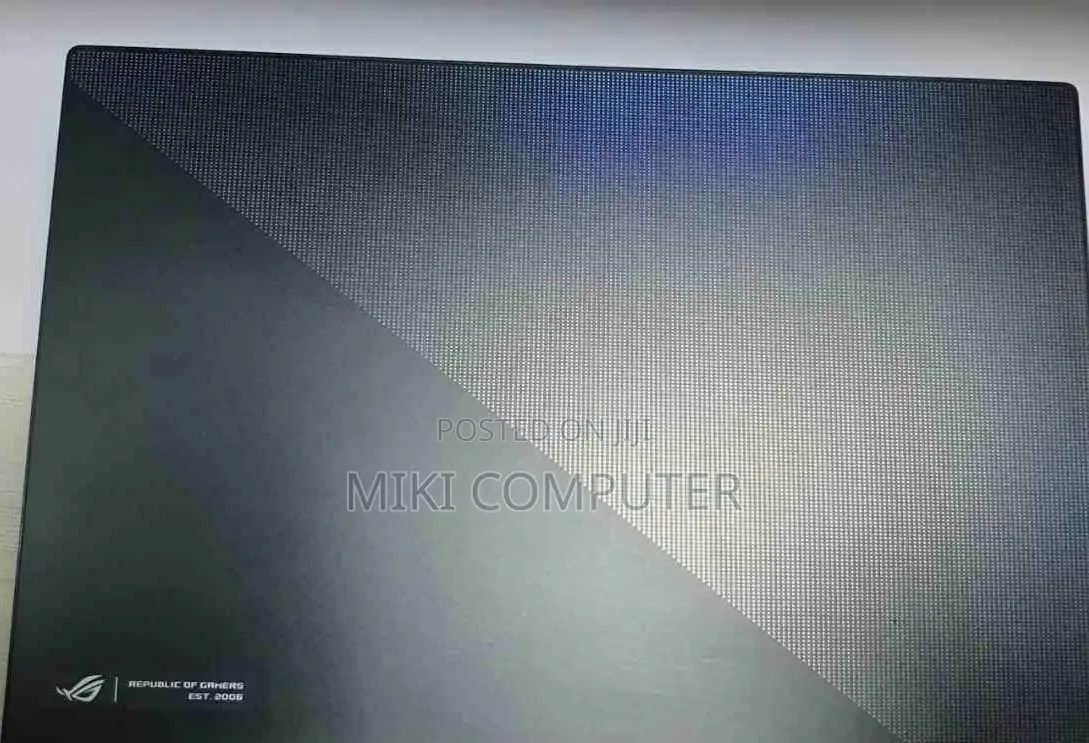 New Laptop Asus ROG Zephyrus G15 16GB Intel Core I7 SSD 512GB