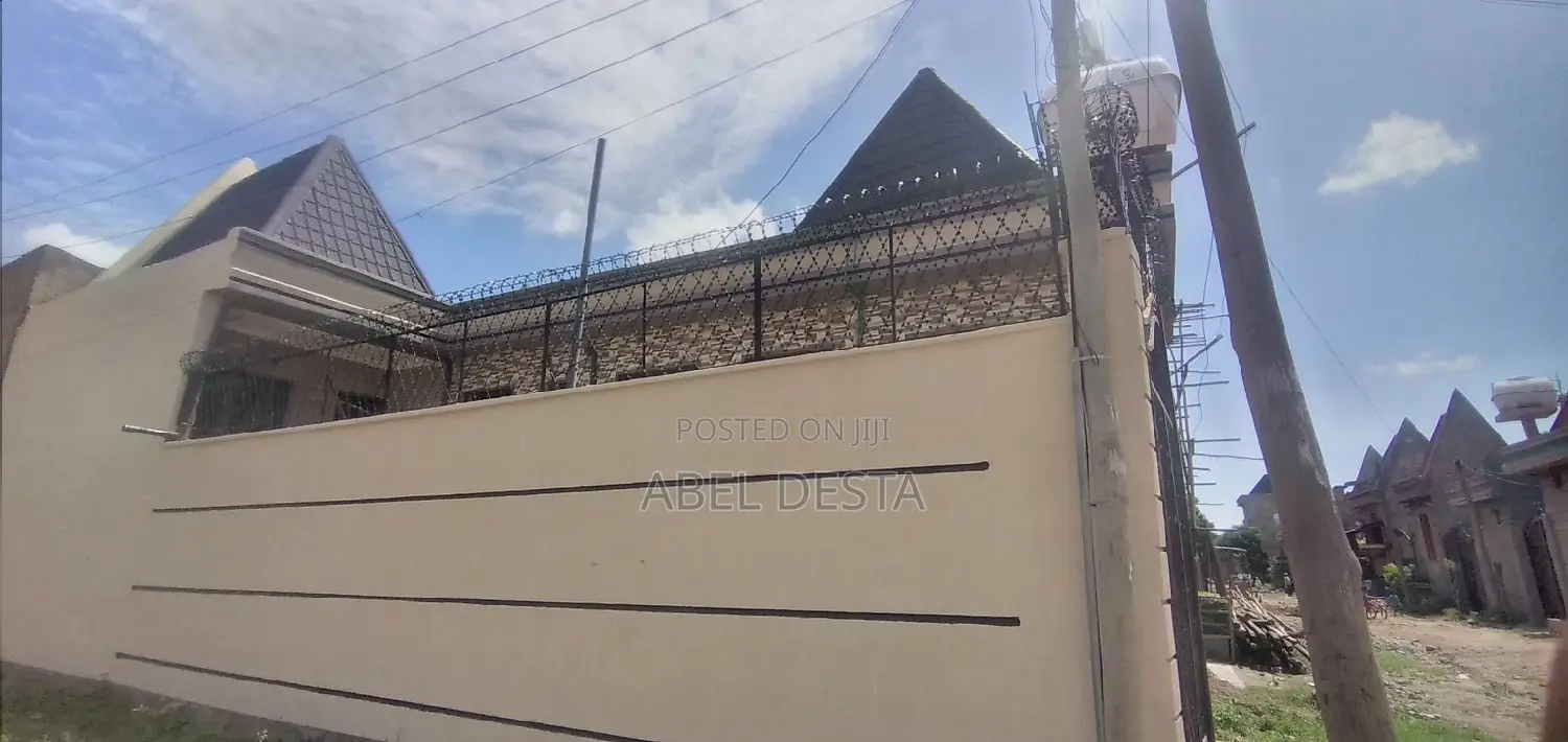 Furnished 3bdrm House in Fkr Adebabay Wered, Adama for rent