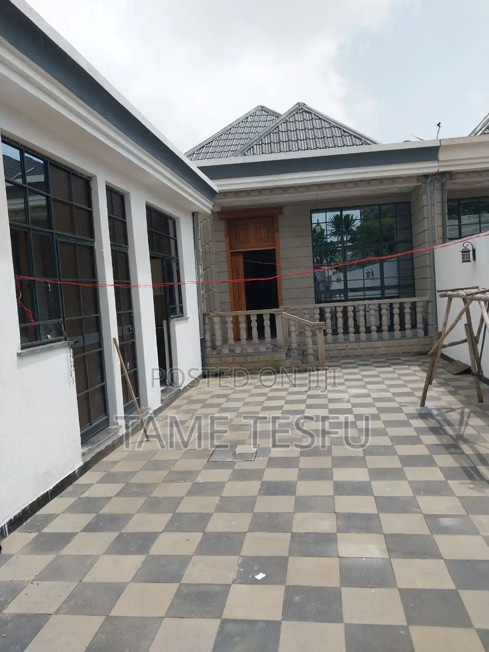 Furnished 3bdrm House in 02 Yerere Building, Yeka for sale