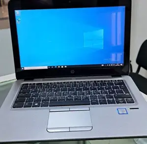 Photo - New Laptop HP EliteBook 820 G4 8GB Intel Core I5 HDD 1T