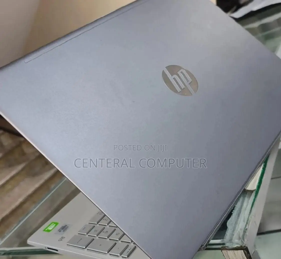 New Laptop HP EliteBook 840 8GB Intel Core I7 HDD 1T