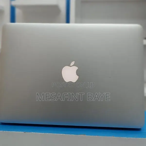 New Laptop Apple MacBook Air 2017 8GB Intel Core I5 SSD 128GB