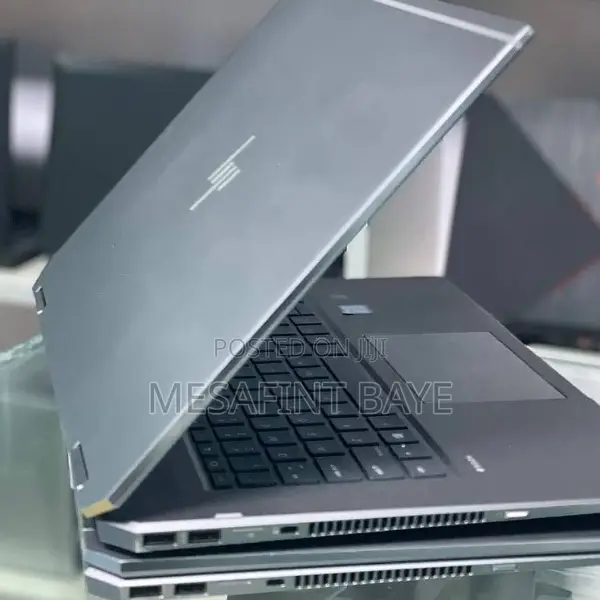 New Laptop HP ZBook Studio 16GB Intel Core I7 SSD 512GB