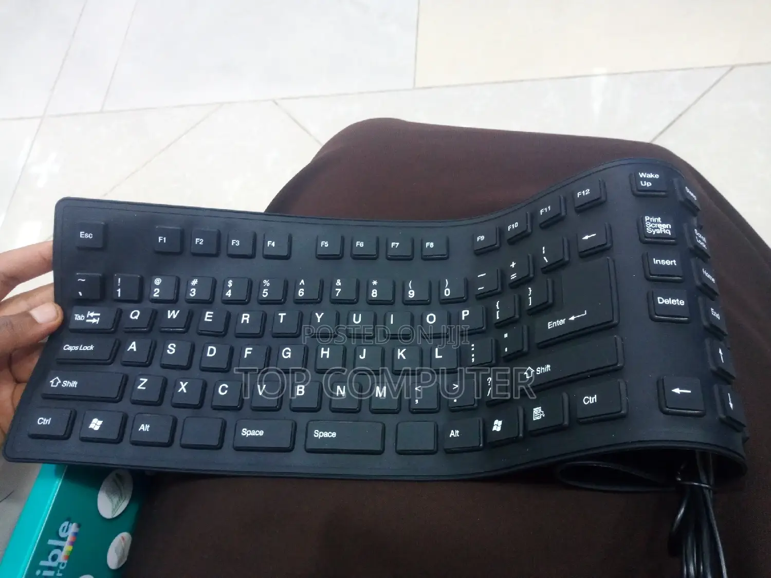 Flexible Keyboard በጣም አሪፍ ቦርሳውስጥ ተጠቅልሎ ሚገባ