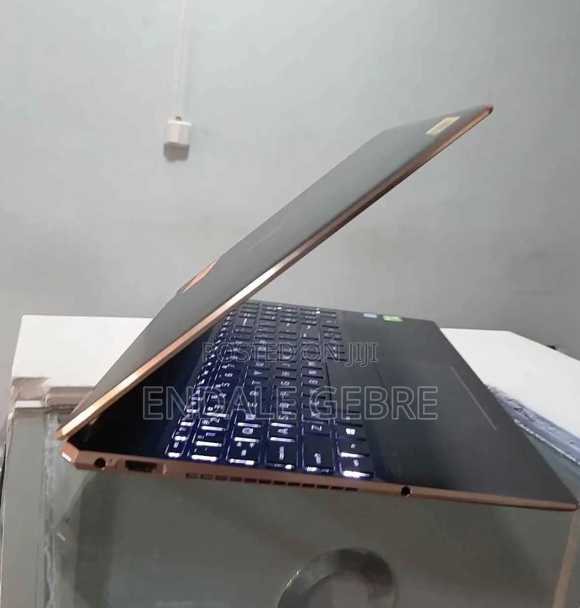 New Laptop HP Spectre 16GB Intel Core I7 SSD 512GB