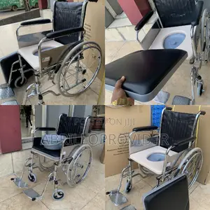 Photo - Almunium%!Wheelchair?<Commode<Wheelchair!?Wheelchair!Commode