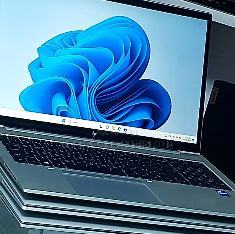 New Laptop HP EliteBook X360 1040 G7 16GB Intel Core I7 SSD 512GB