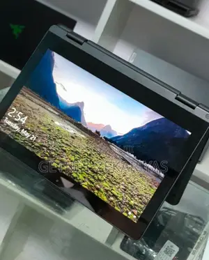 New Laptop Lenovo ThinkPad Yoga 8GB Intel Core I5 SSD 256GB