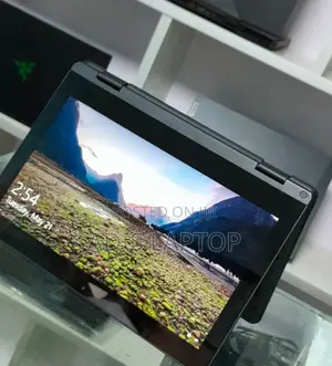 Photo - New Laptop Lenovo ThinkPad Yoga 8GB Intel Core I5 SSD 256GB