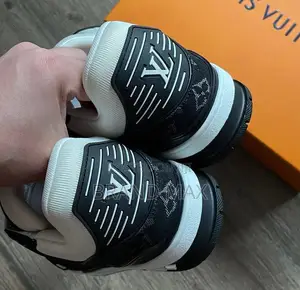 Photo - Louis Vuitton LV Trainers Master Quality