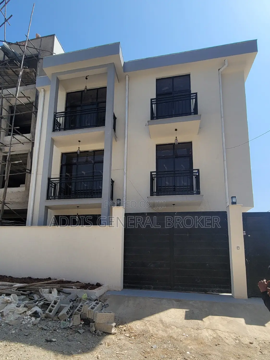 Furnished 7bdrm House in ቦሌ ቡልቡላ, Bole for sale