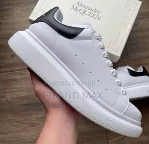 Photo - Alexander Mc Queen Master Quality