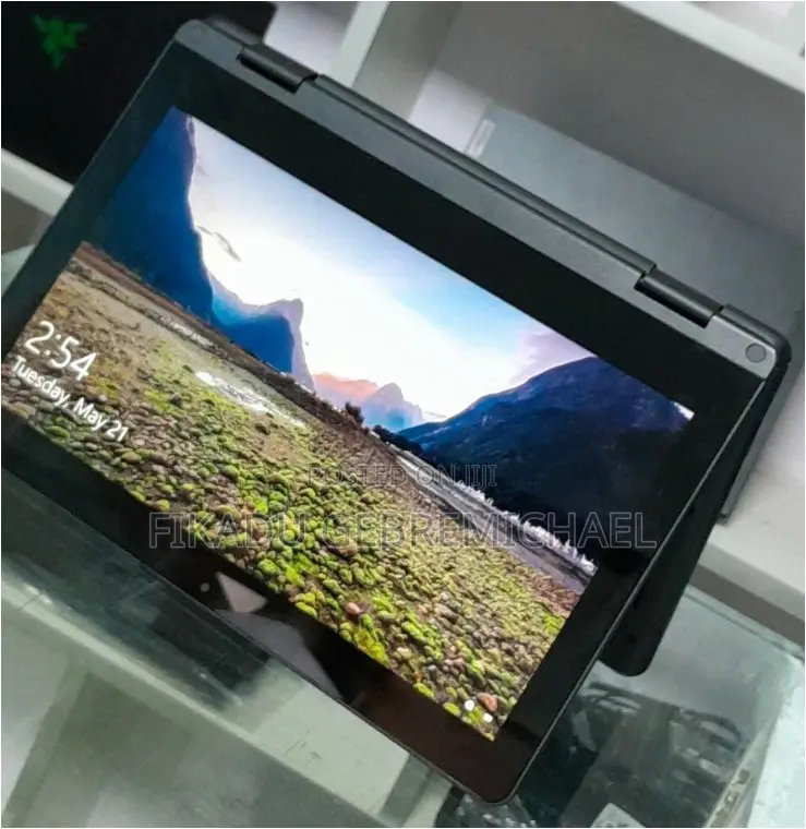 New Laptop Lenovo ThinkPad Yoga 8GB Intel Core I5 SSD 256GB