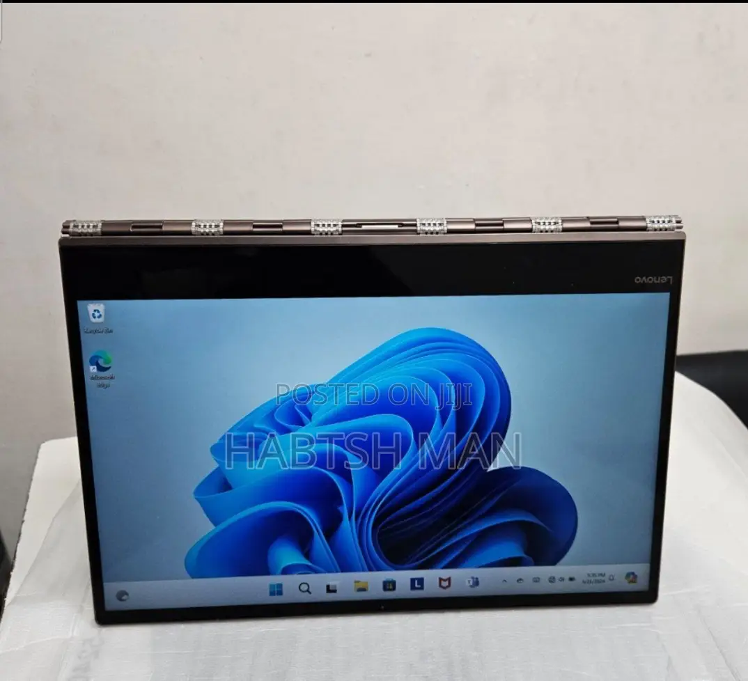 New Laptop Lenovo Yoga C740 8GB Intel Core I7 SSD 512GB