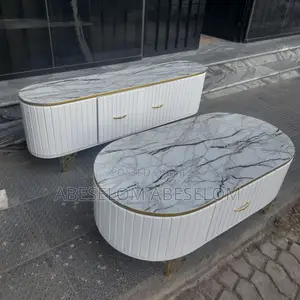 ቲቪ እስታንድ እና ጠረጴዛ