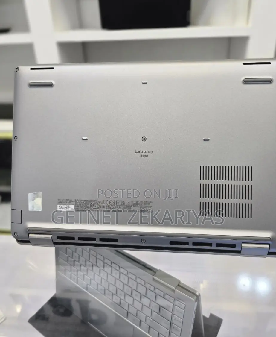 New Laptop Dell Latitude 5440 16GB Intel Core I7 SSD 256GB