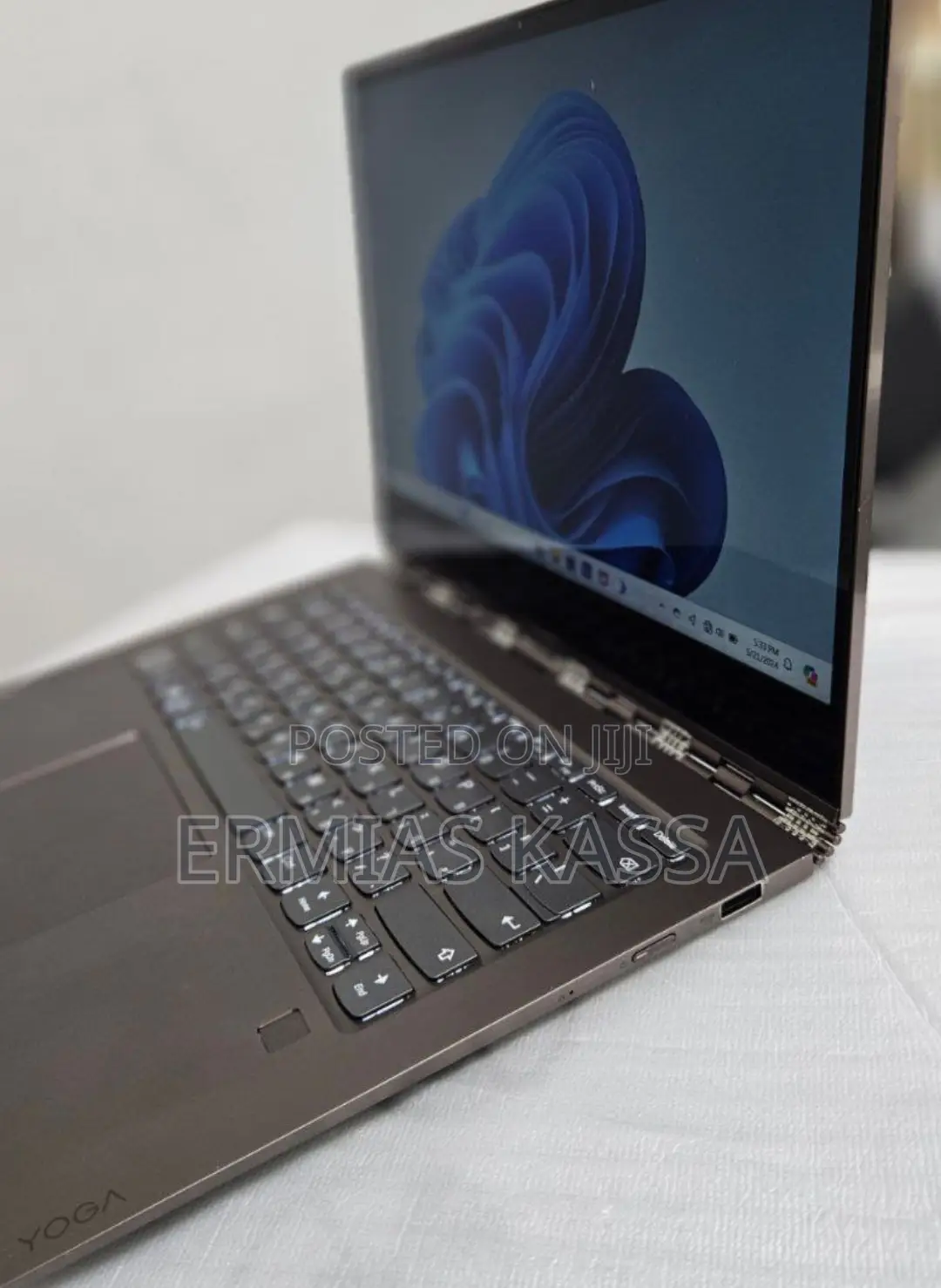 New Laptop Lenovo Yoga C930 8GB Intel Core I7 SSD 512GB