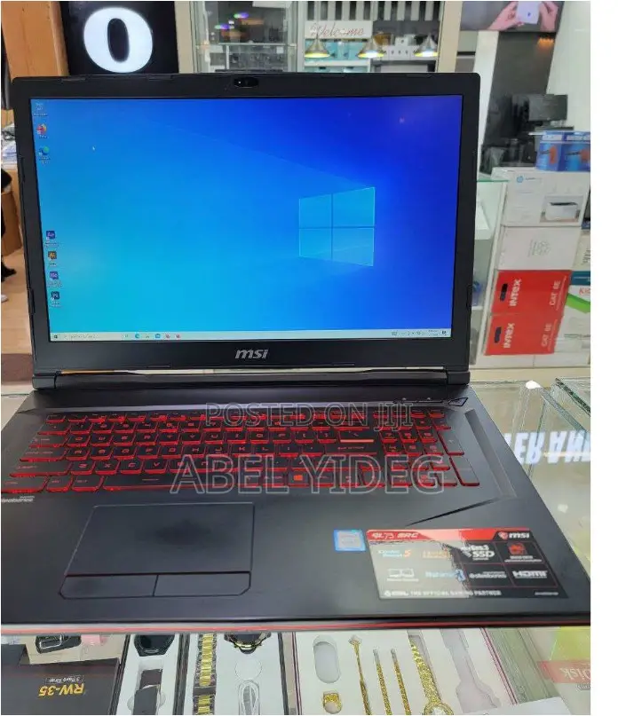 Laptop MSI 16GB Intel Core I7 HDD+SSD 1T