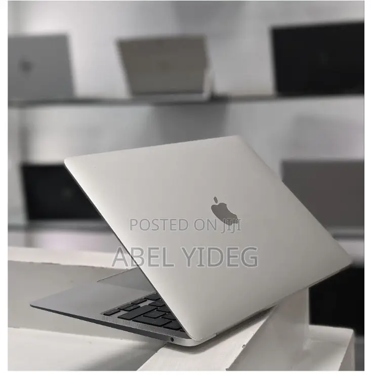New Laptop Apple MacBook Air 2020 M1 8GB Apple M1 SSD 512GB
