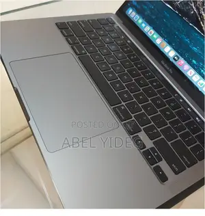 New Laptop Apple MacBook Pro 2020 16GB Intel Core I5 SSD 512GB