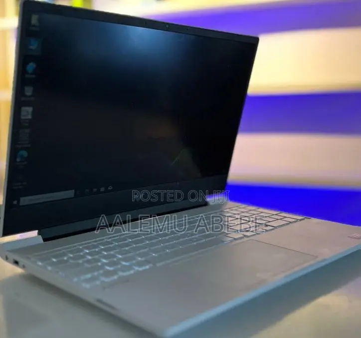 New Laptop HP Victus 15 16GB AMD Ryzen 5 SSD 512GB