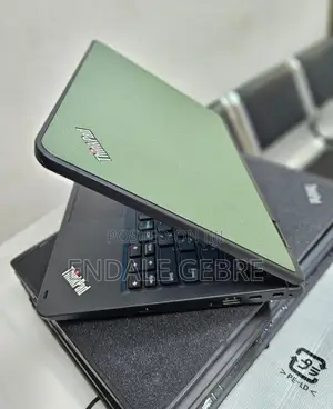 New Laptop Lenovo Yoga 11e 4GB Intel Core 2 Quad SSD 128GB