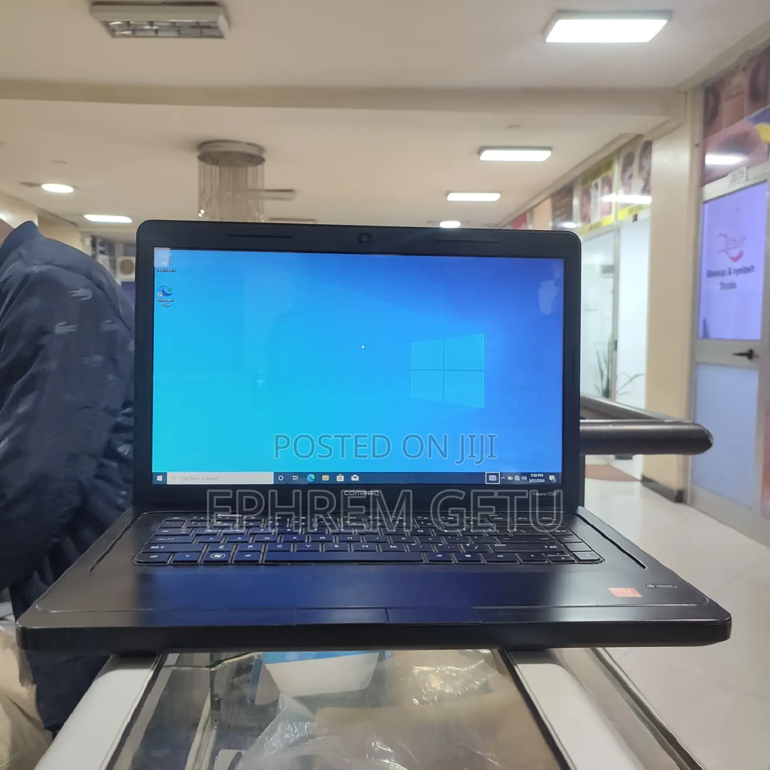 Laptop HP Compaq Presario V5000 4GB AMD A6 HDD 250GB