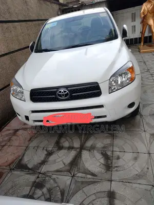 Toyota RAV4 2006 White