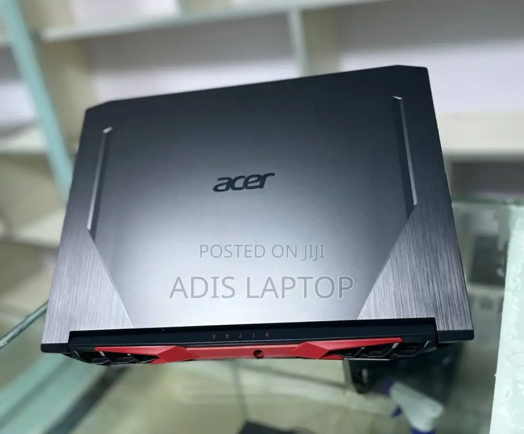 New Laptop Acer Nitro 5 8GB AMD Ryzen 5 SSD 256GB