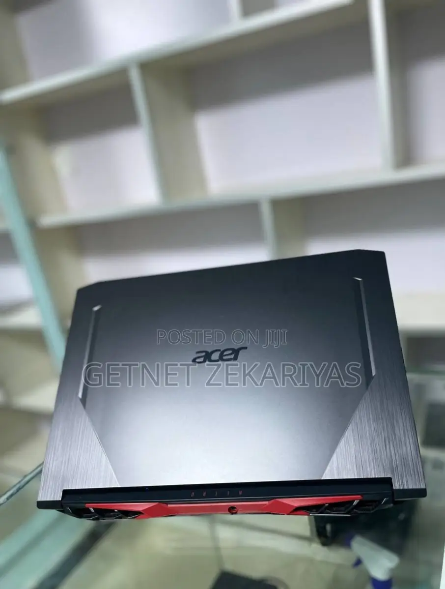 New Laptop Acer Nitro 5 8GB AMD Ryzen 5 SSD 256GB