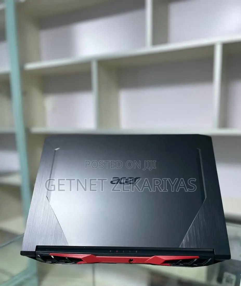 New Laptop Acer Nitro 5 8GB AMD Ryzen 5 SSD 256GB