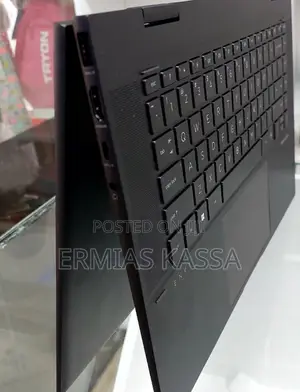 New Laptop HP Envy X360 15t 16GB AMD Ryzen 7 SSD 512GB