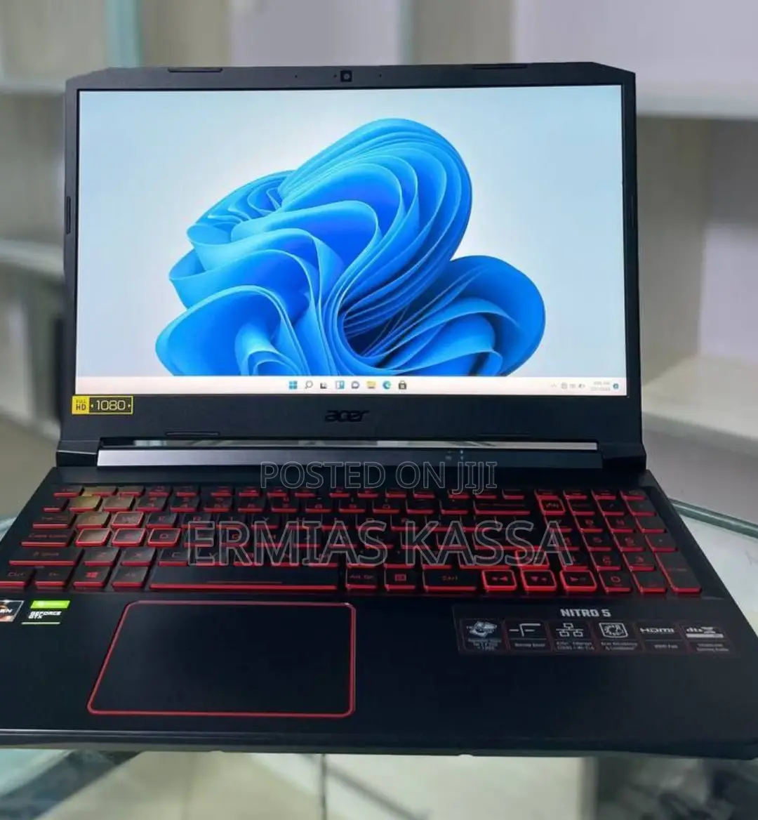 New Laptop Acer Nitro 5 8GB AMD Ryzen 5 SSD 256GB