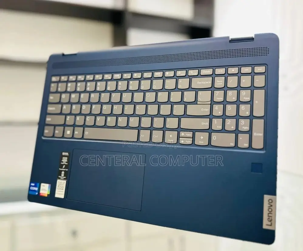 New Laptop Lenovo Flex 5 16GB Intel Core I7 SSD 512GB