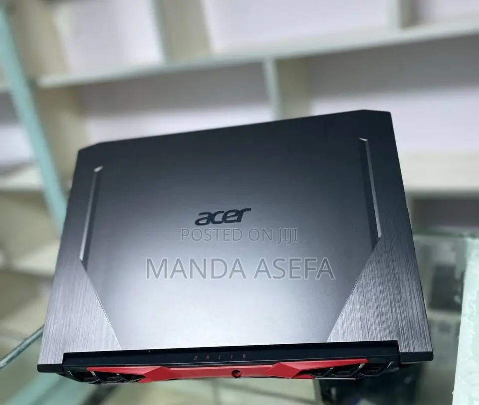 New Laptop Acer Nitro 5 8GB AMD Ryzen 5 SSD 256GB