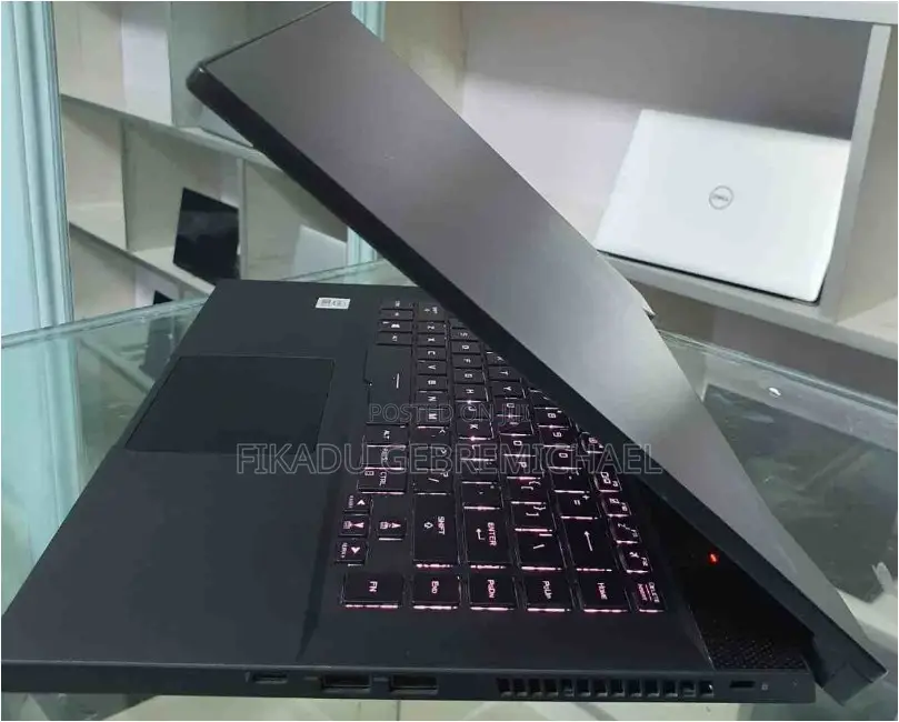 New Laptop Asus ROG Strix G15 16GB Intel Core i7 SSD 512GB