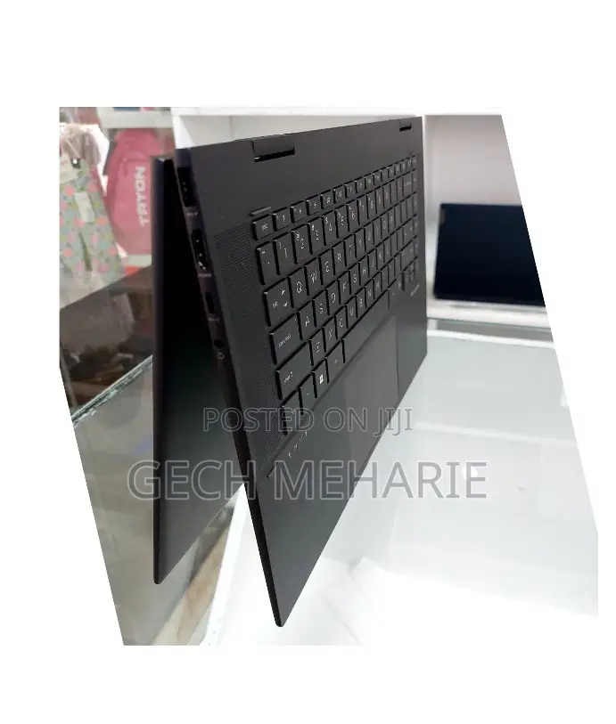 New Laptop HP Envy X360 16GB AMD Ryzen 7 SSD 512GB