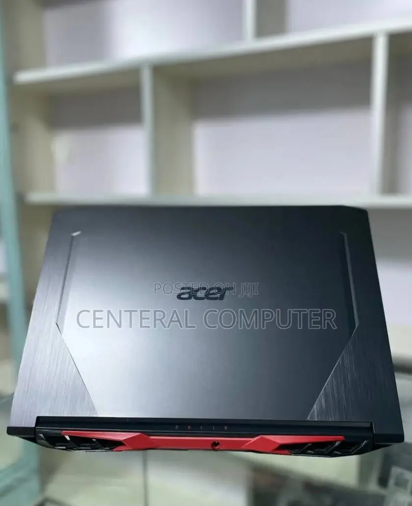 New Laptop Acer Nitro 5 8GB AMD Ryzen 5 SSD 256GB