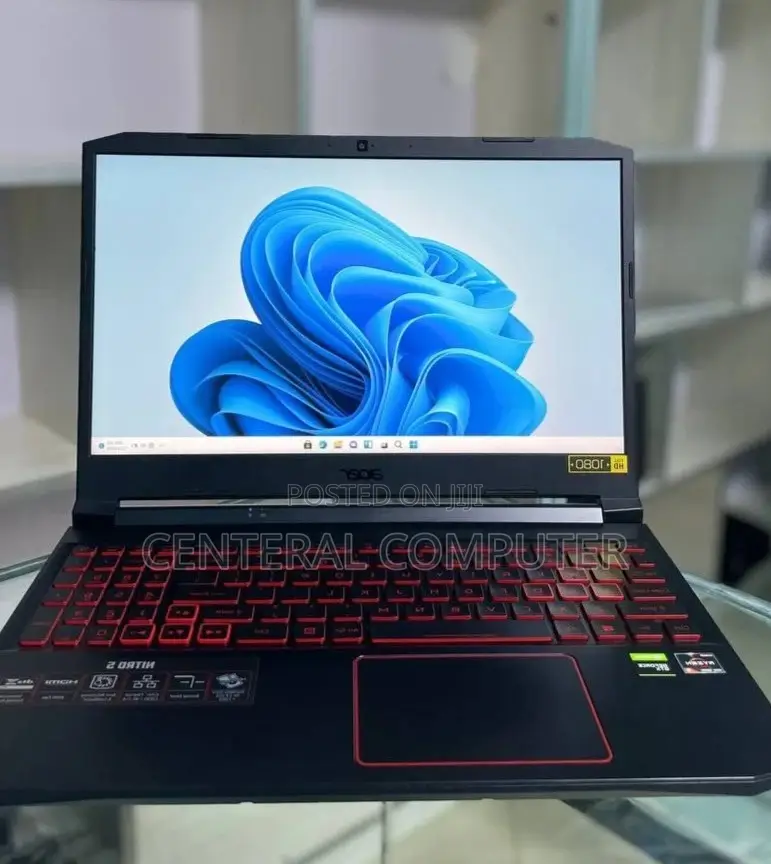 New Laptop Acer Nitro 5 8GB AMD Ryzen 5 SSD 256GB